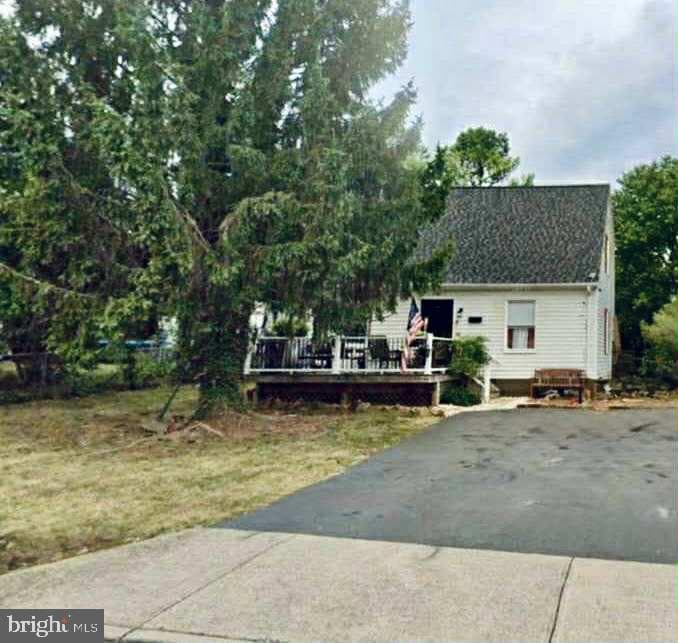 710 New Avenue, Front Royal