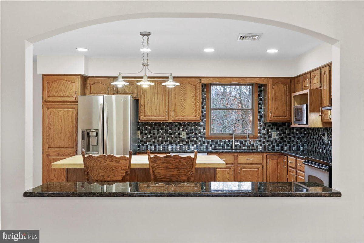1716 Ridgeway Road photo 11