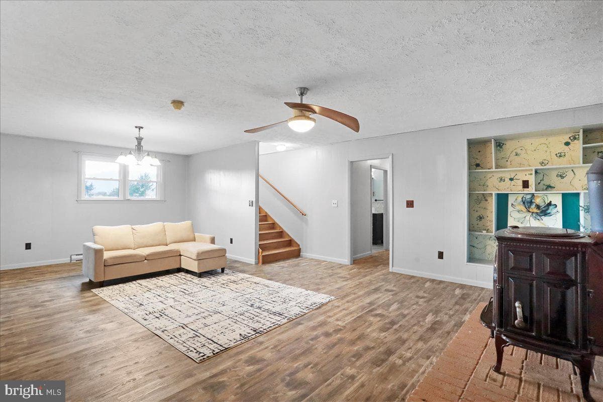 1716 Ridgeway Road photo 21