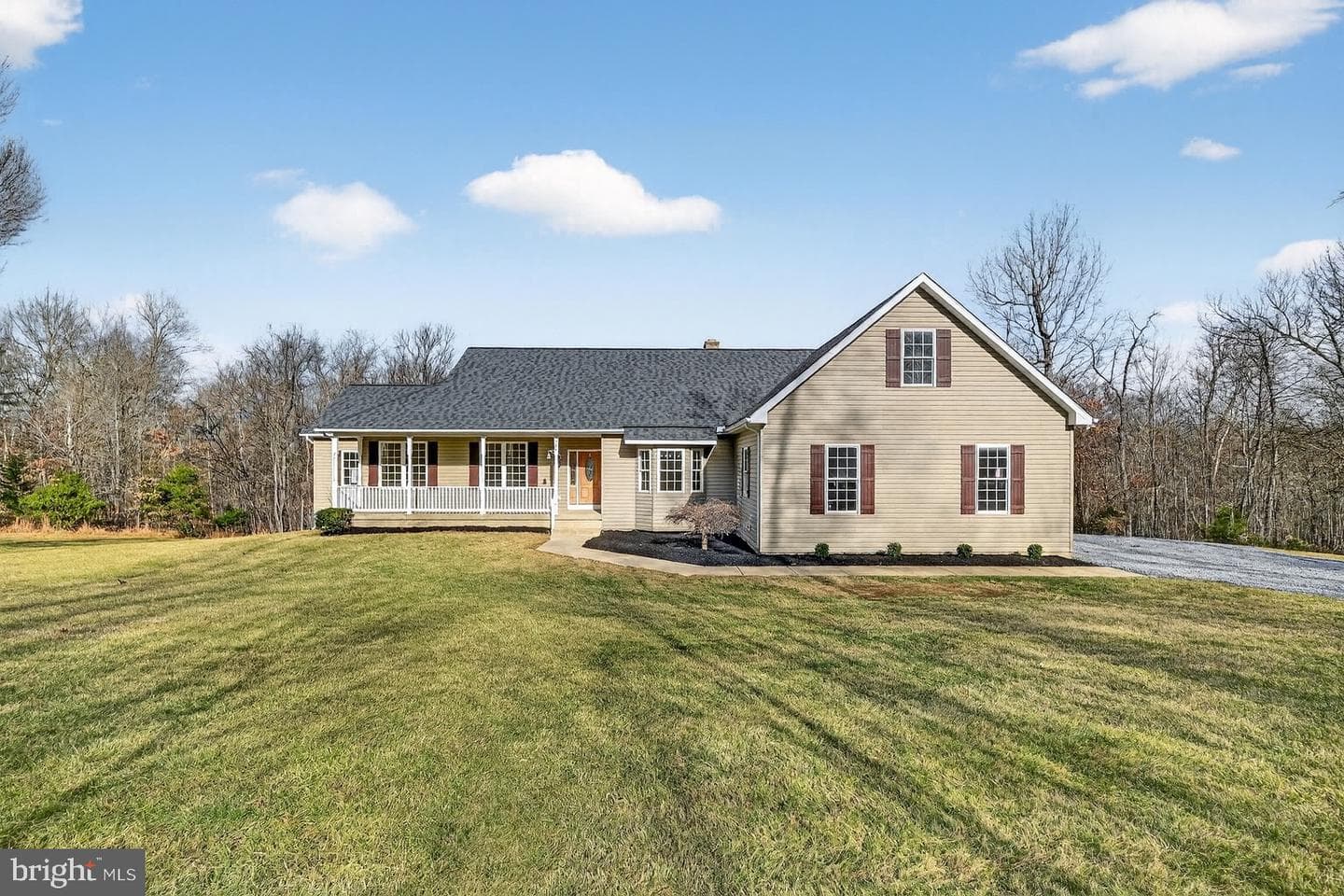 293 Penny Ann Lane photo 2