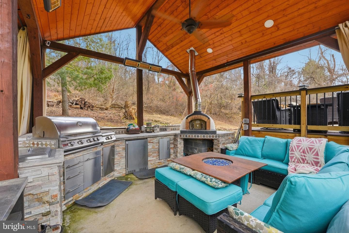 1073 Mountain Heights Road photo 38