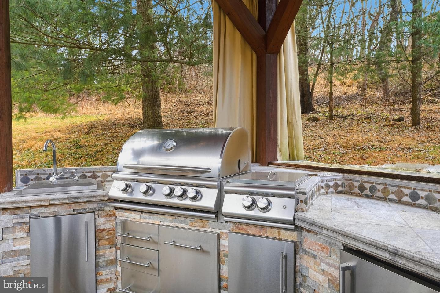1073 Mountain Heights Road photo 40