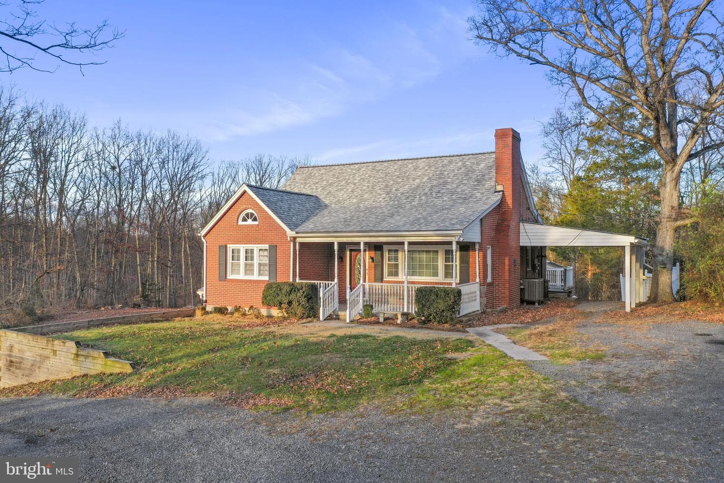1064 Strasburg Road photo 2