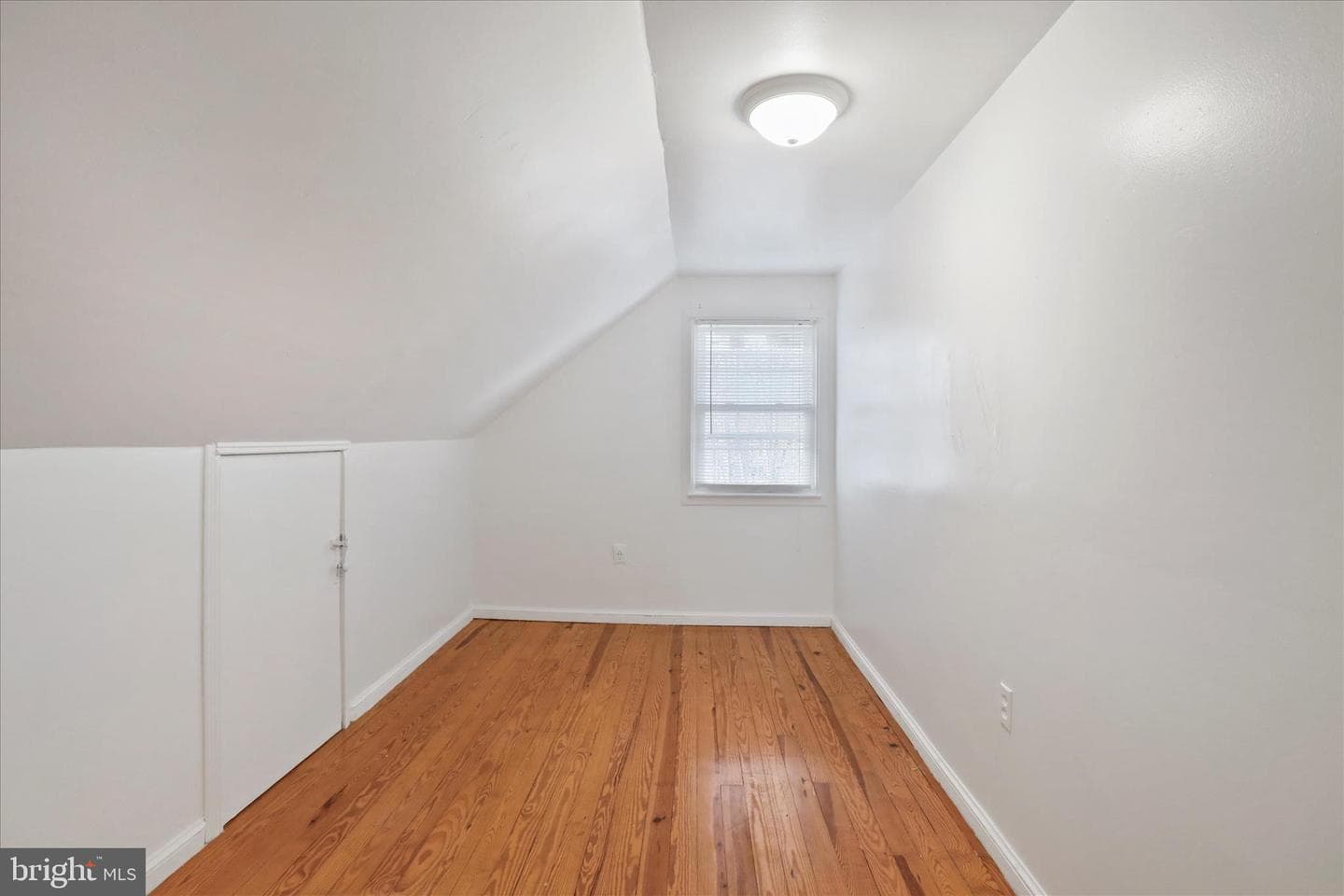 1064 Strasburg Road photo 40