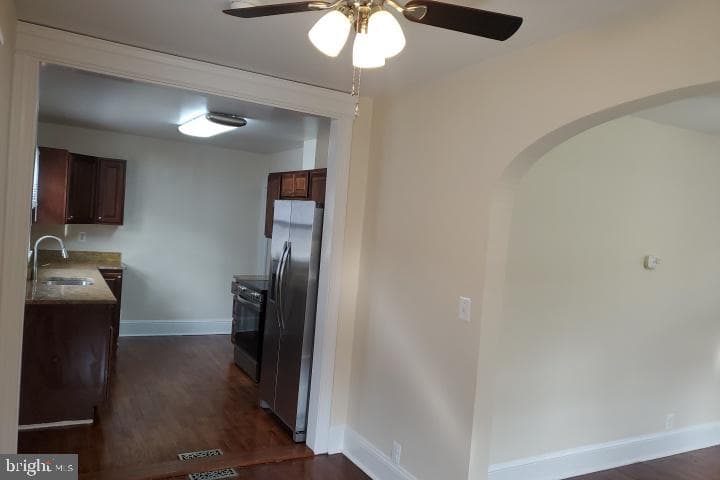 1460 John Marshall Highway photo 4