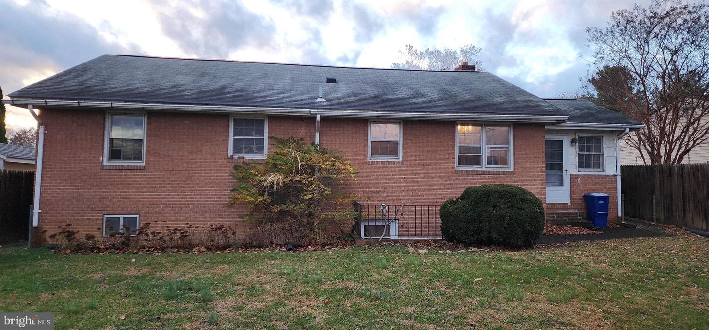 1216 Commonwealth Avenue photo 5