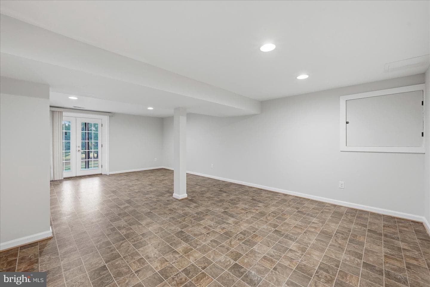 388 Bowling Green Road photo 33