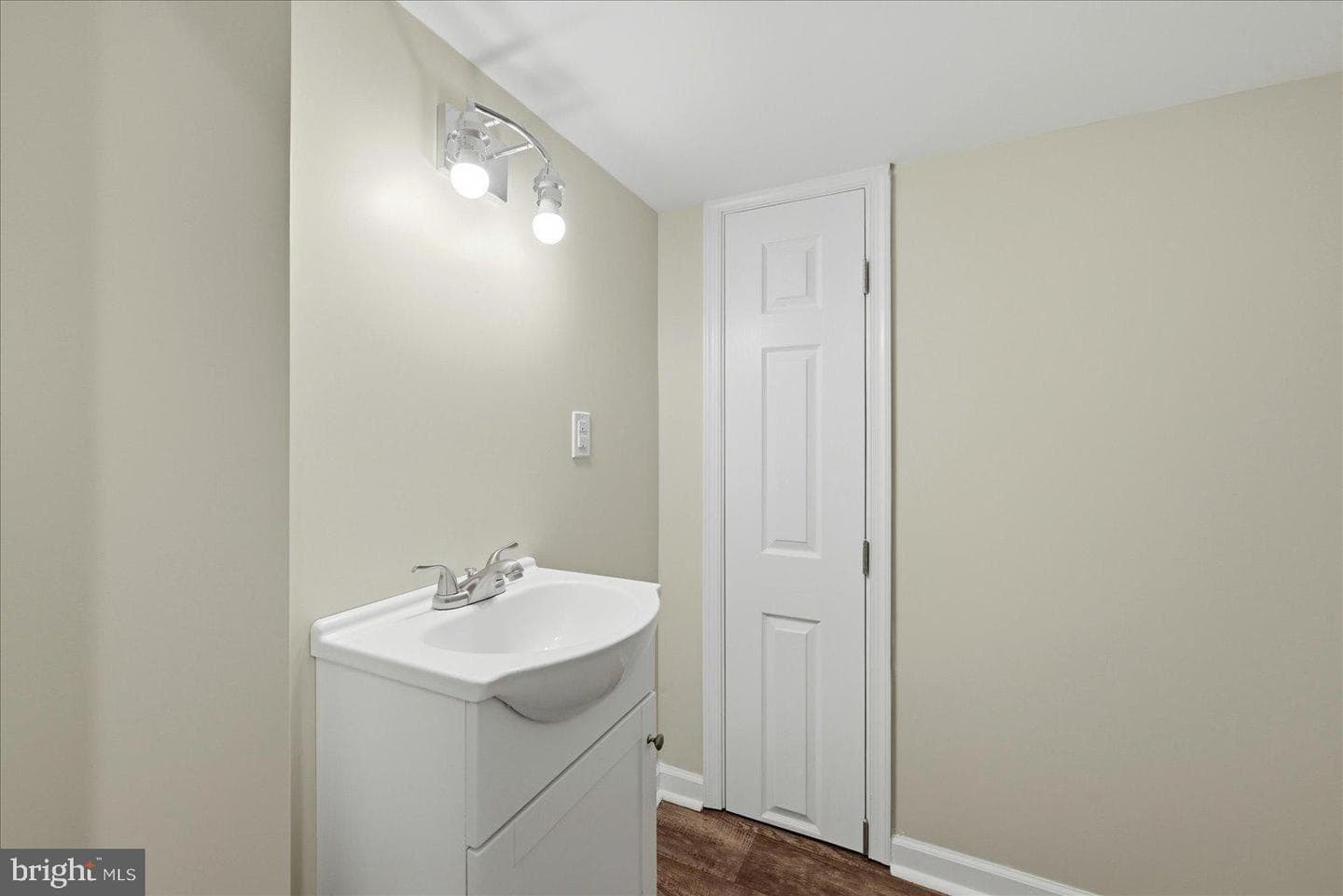 388 Bowling Green Road photo 34