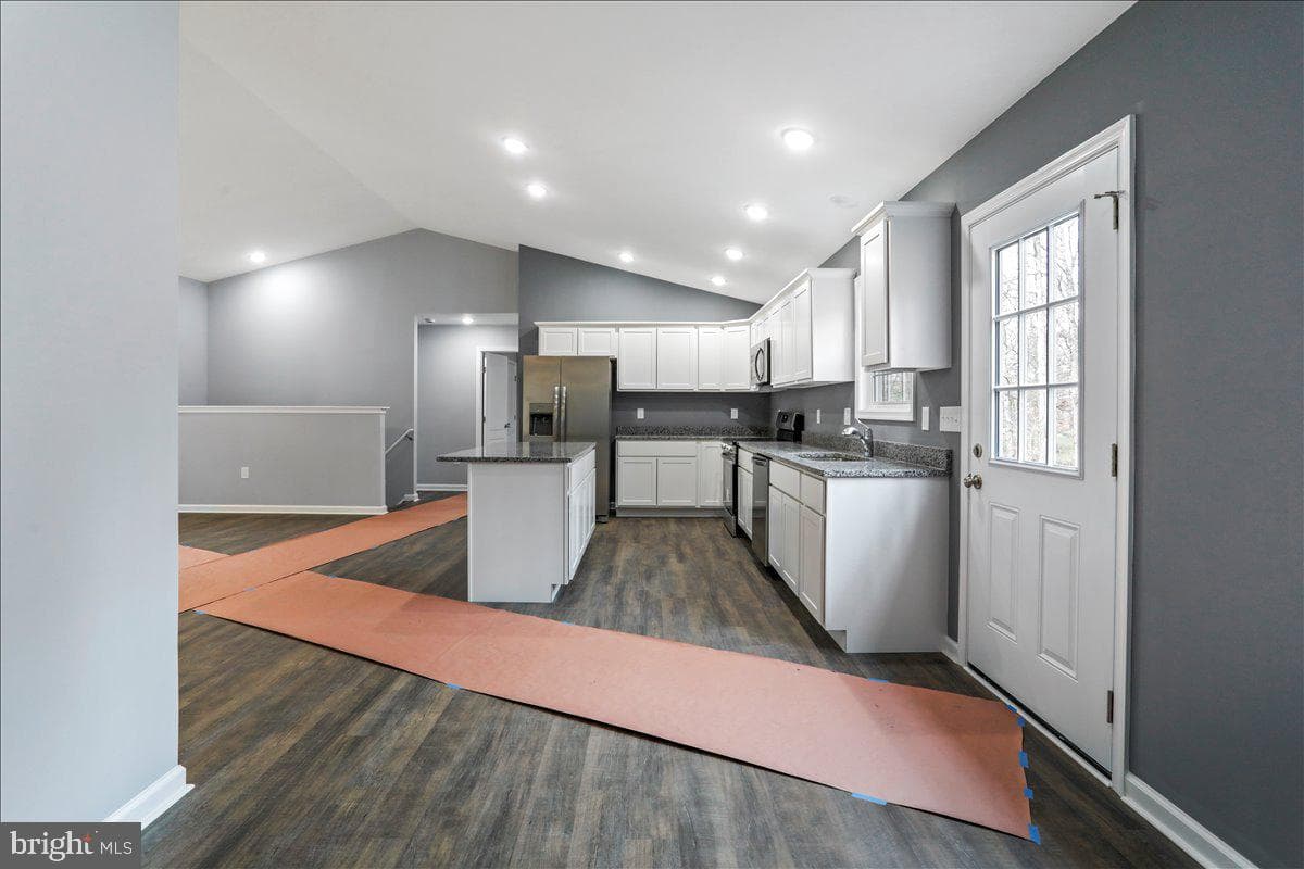 88 Pickford Court photo 14