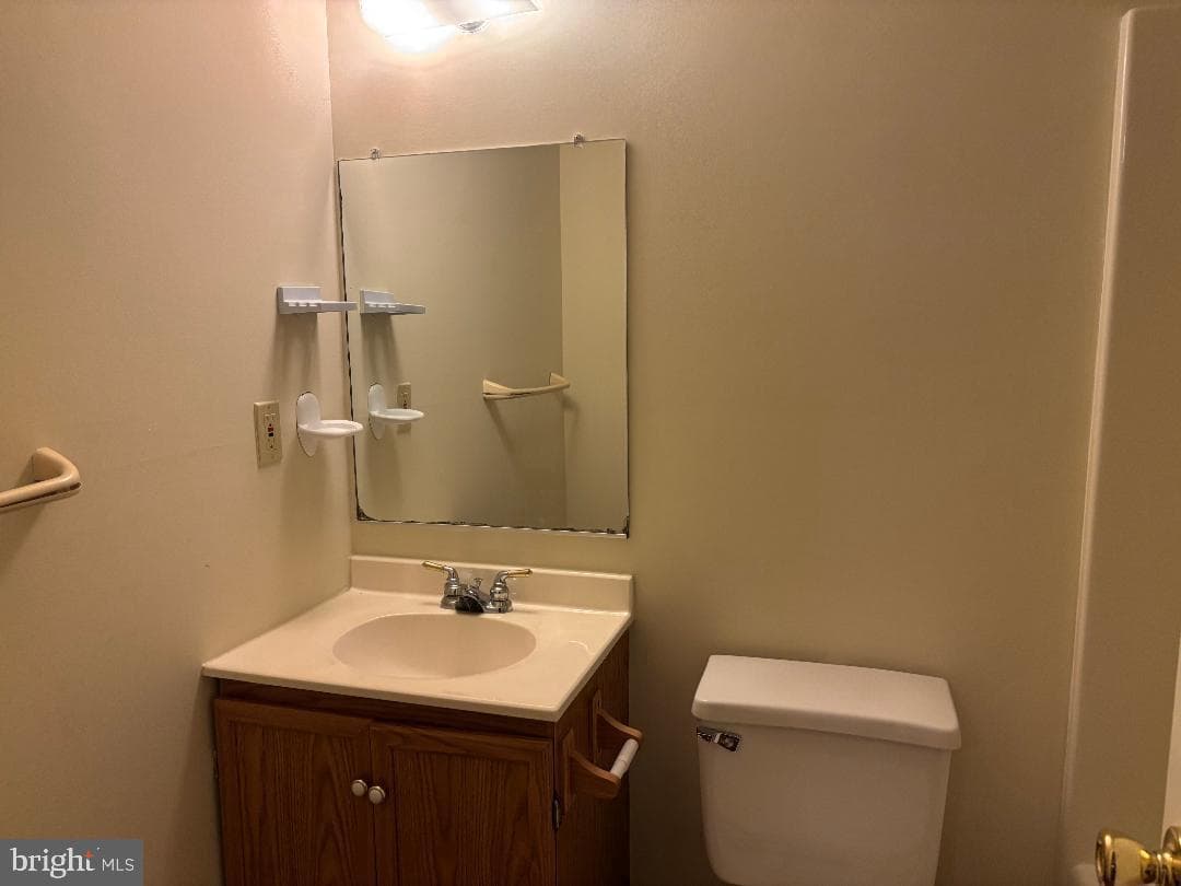 36 Ashlawn Court photo 11
