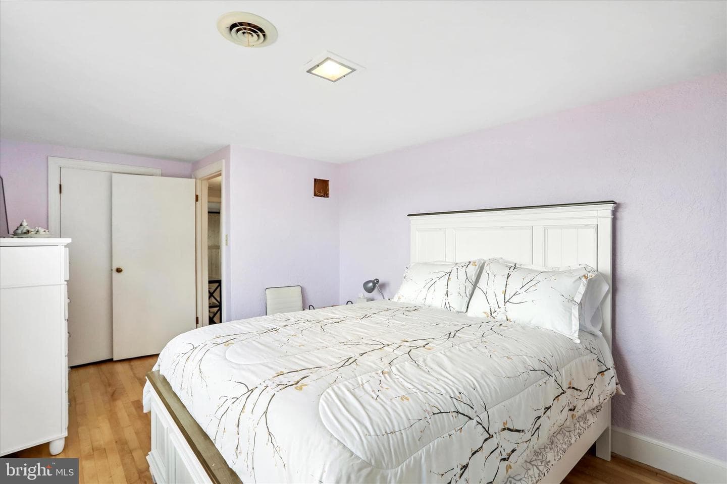 425 W 15th Street photo 27
