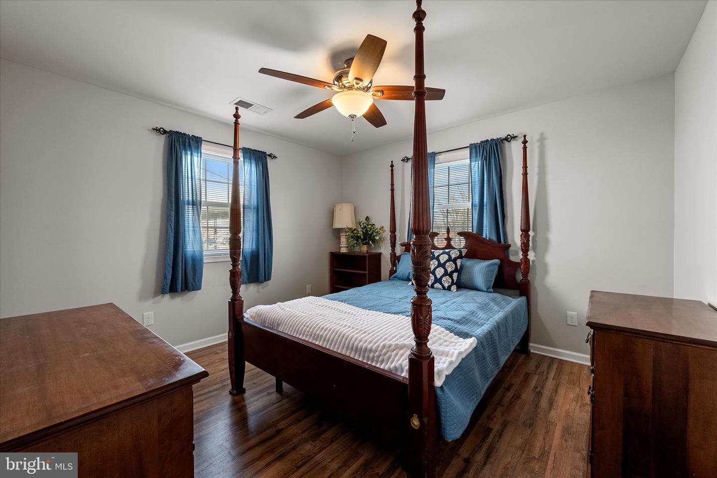 412 Belair Avenue photo 32