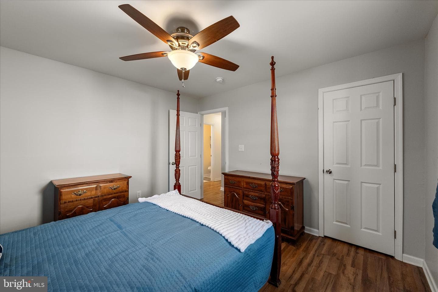 412 Belair Avenue photo 33