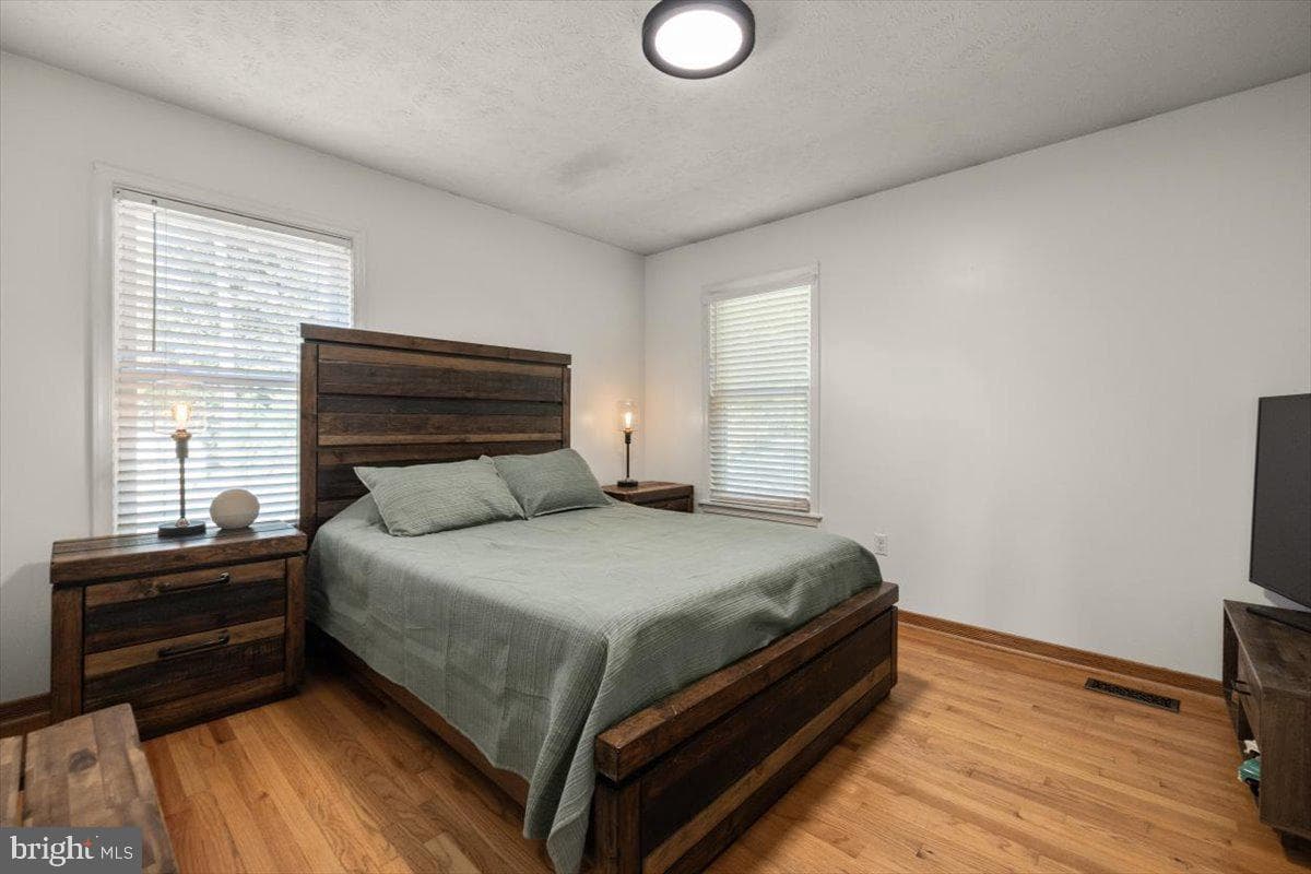 247 Arrowood Road photo 9