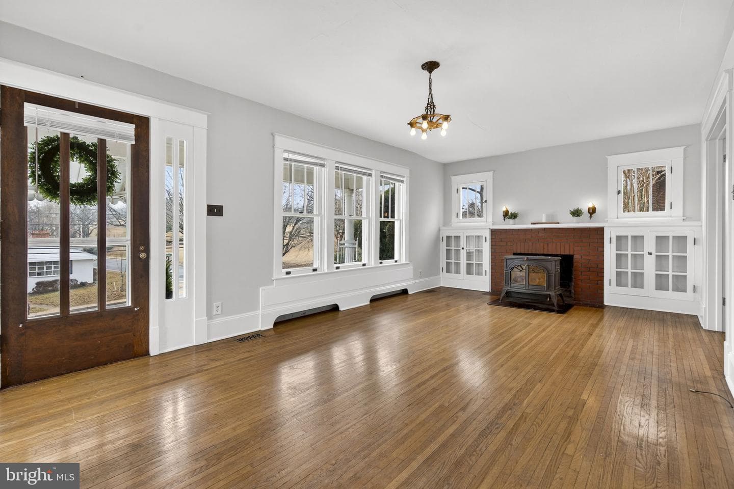 129 Luray Avenue photo 6