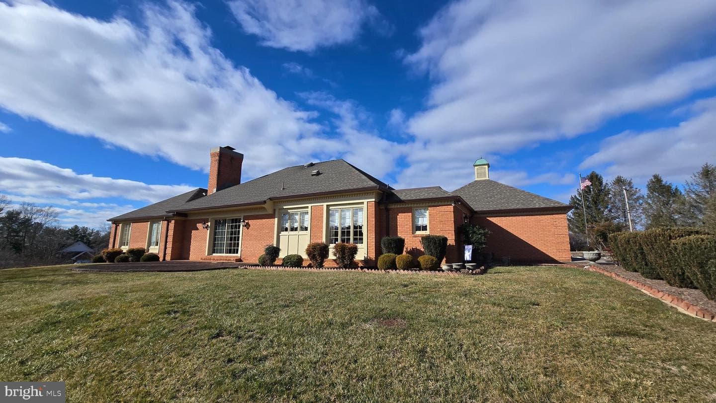 3274 Rockland Road photo 3