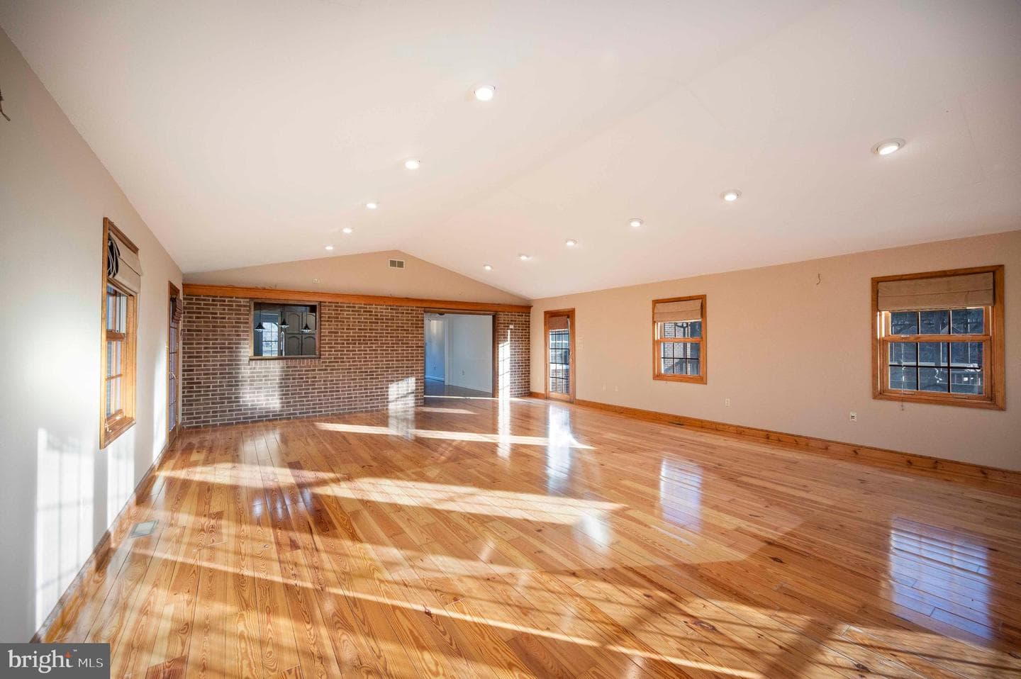 487 Skyline Forest Drive photo 32