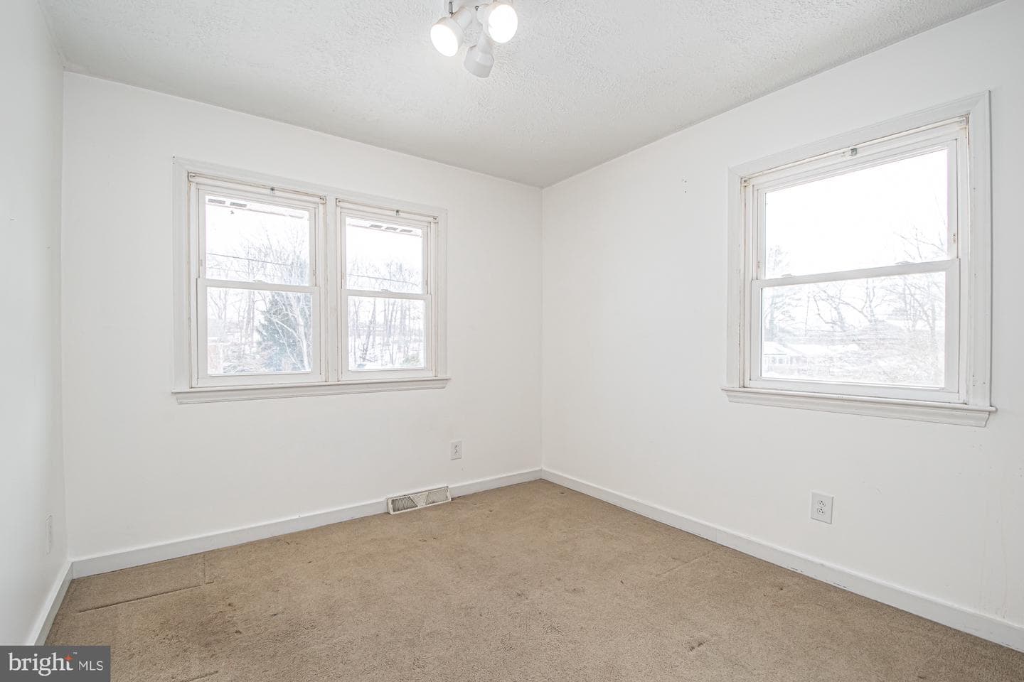 202 Poe Drive photo 35