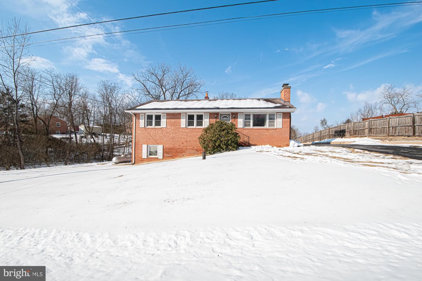 202 Poe Drive photo 4