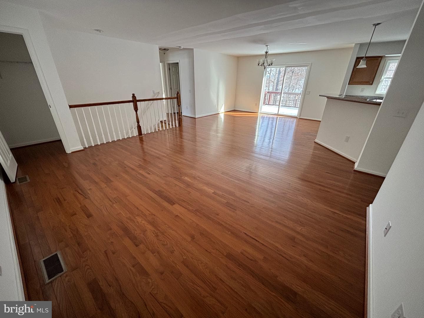 1491 Mallard Place photo 2
