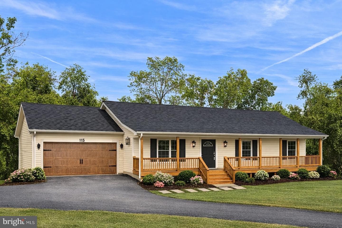 400 Bluebird Way, Front Royal