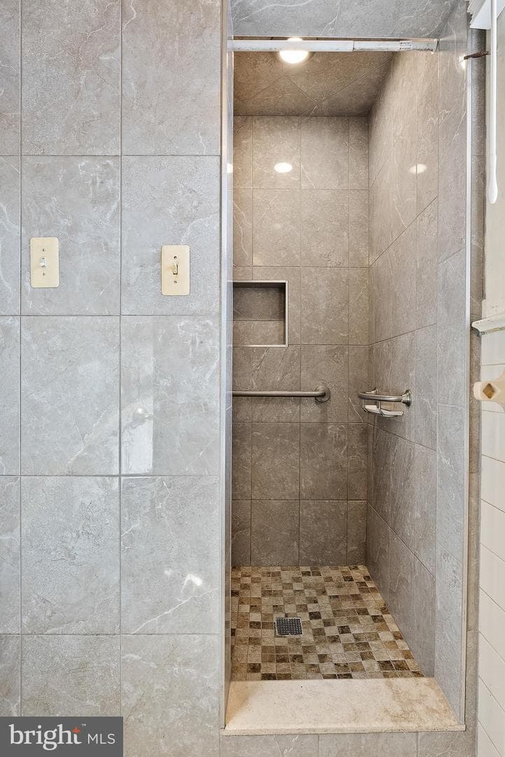 689 Ulysses Way photo 19
