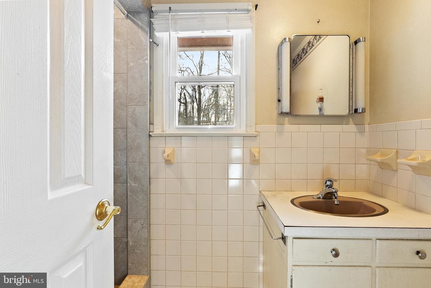 689 Ulysses Way photo 21