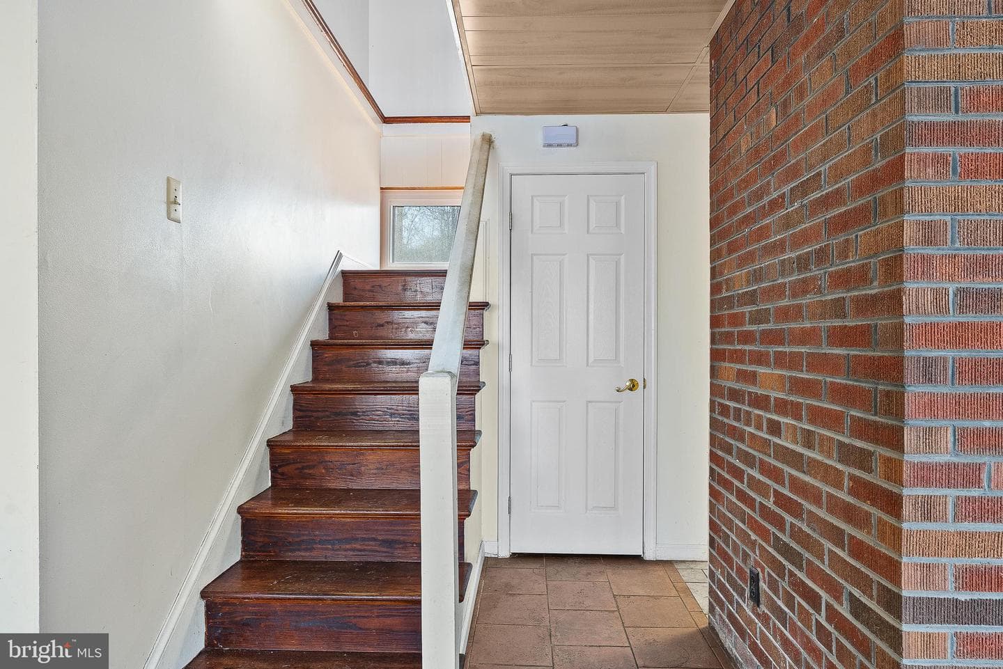 689 Ulysses Way photo 35