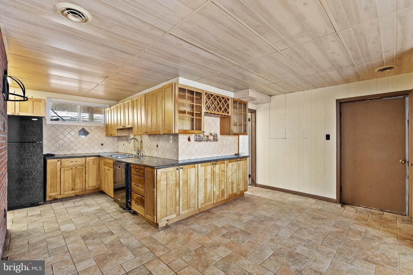 689 Ulysses Way photo 42
