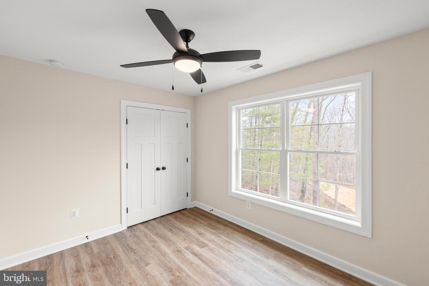 220 Lakeland Circle photo 25