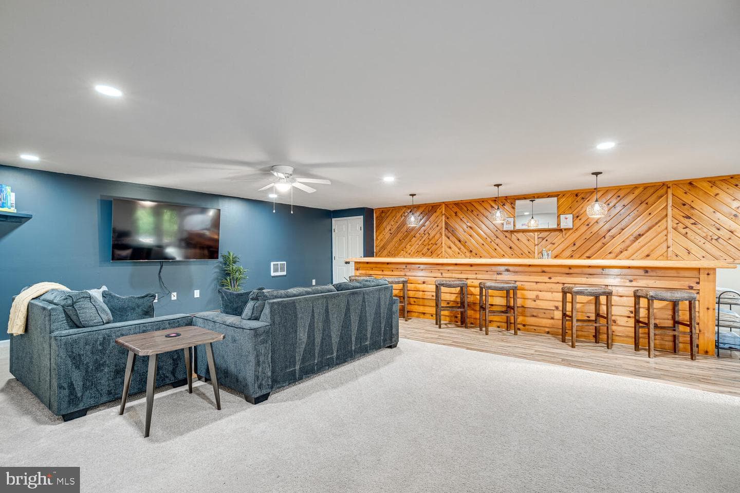 540 Lakeside Drive photo 37