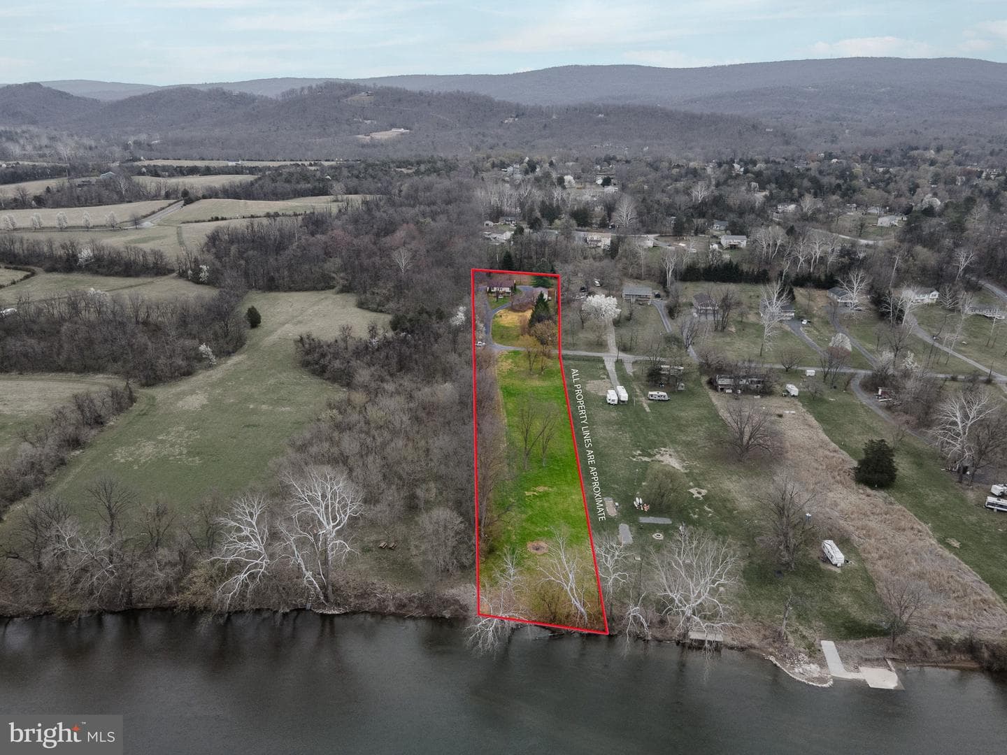 804 Farms River Road photo 3