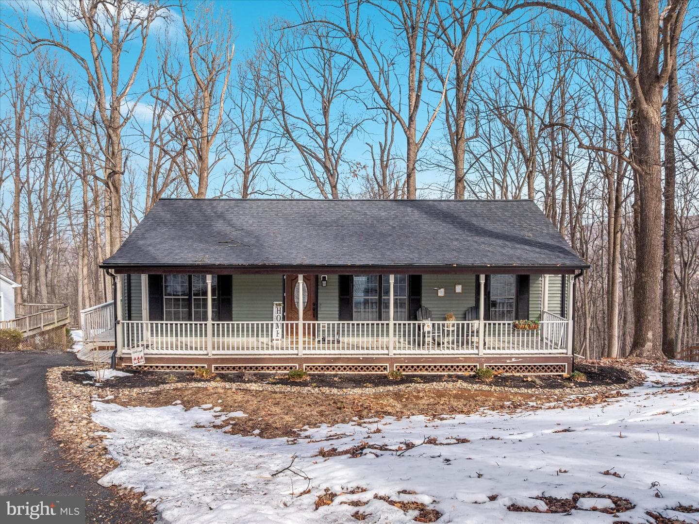 67 Pocahontas Road photo 4