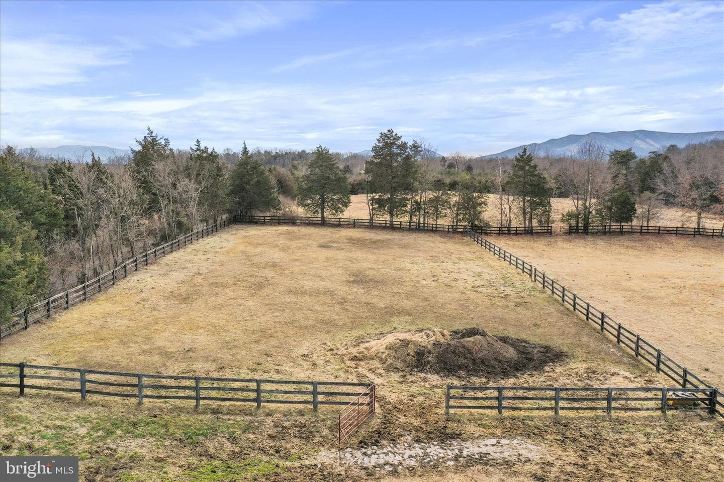 5670 Long Meadow Road photo 54