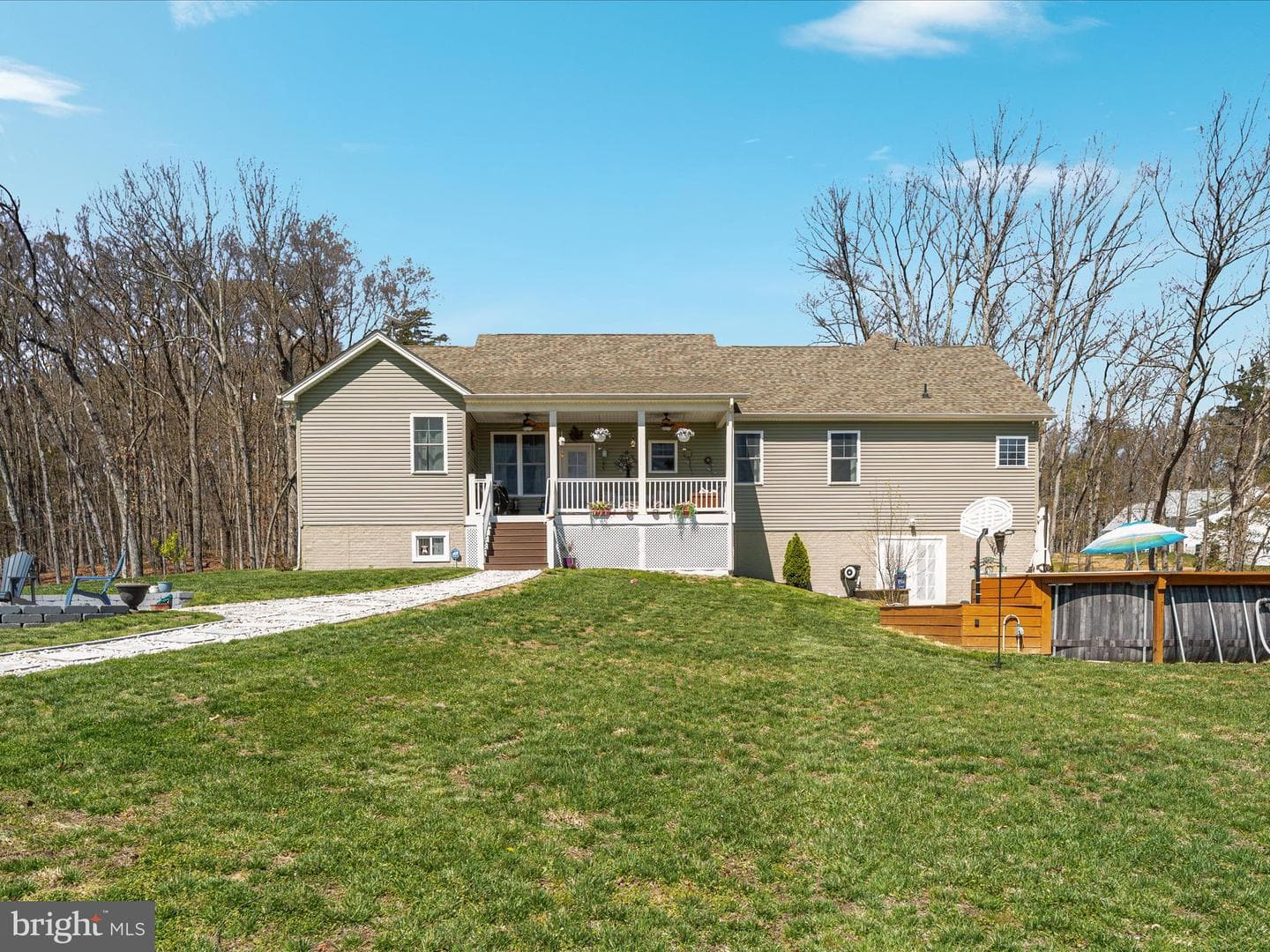 92 Oak Hill Court photo 42