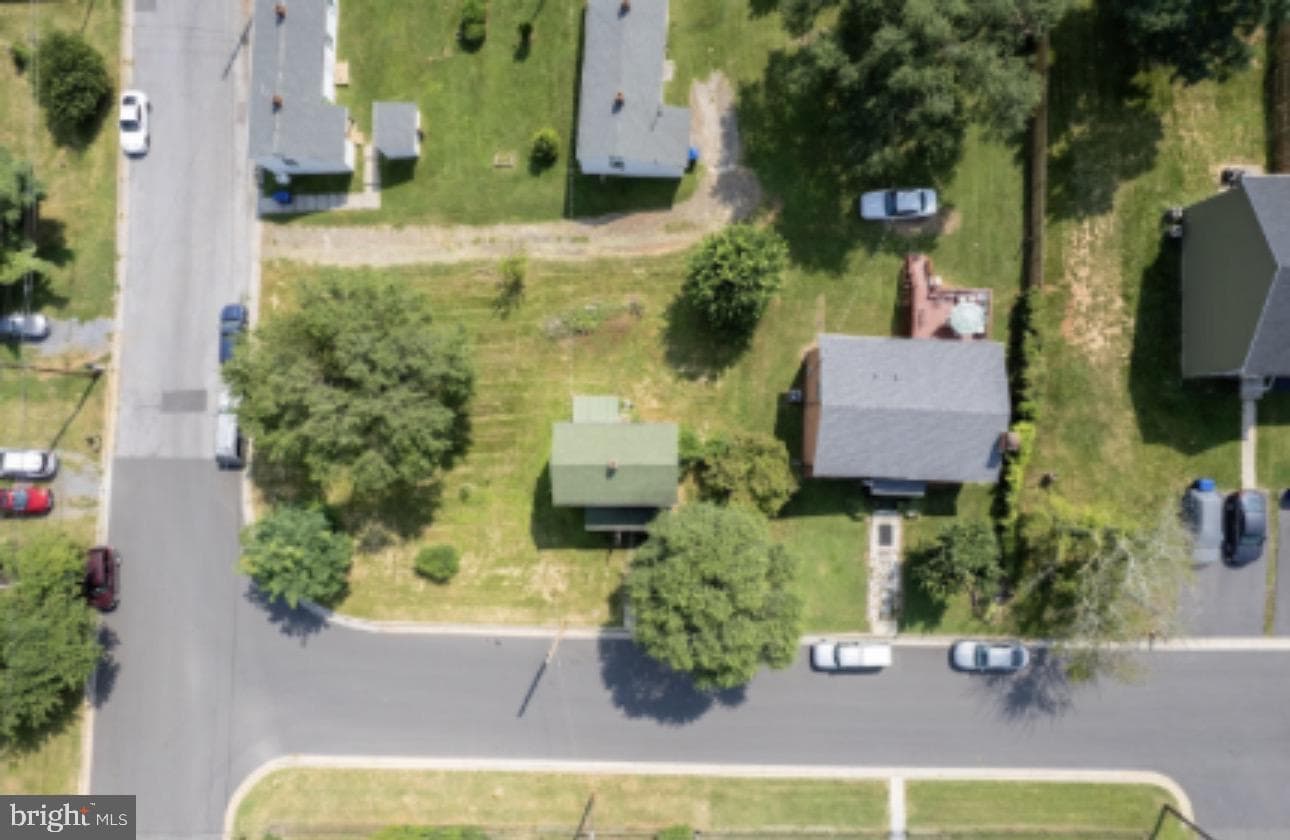 704 Parkview Drive