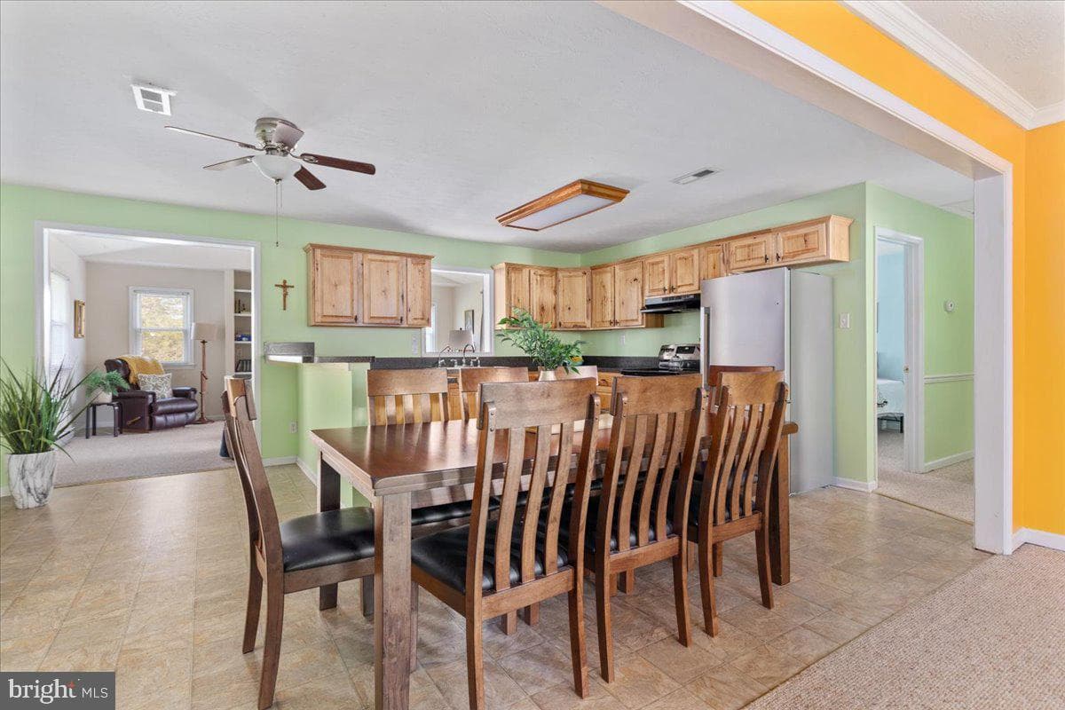 15 River Lakes Drive photo 9