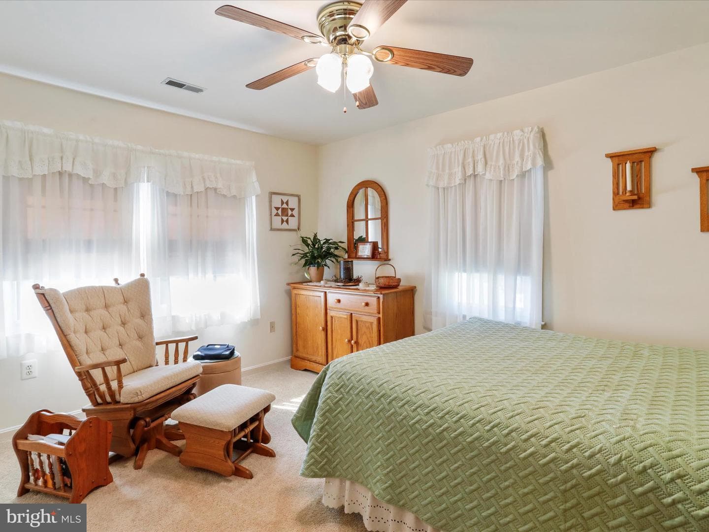 1055 Goodview Drive photo 30
