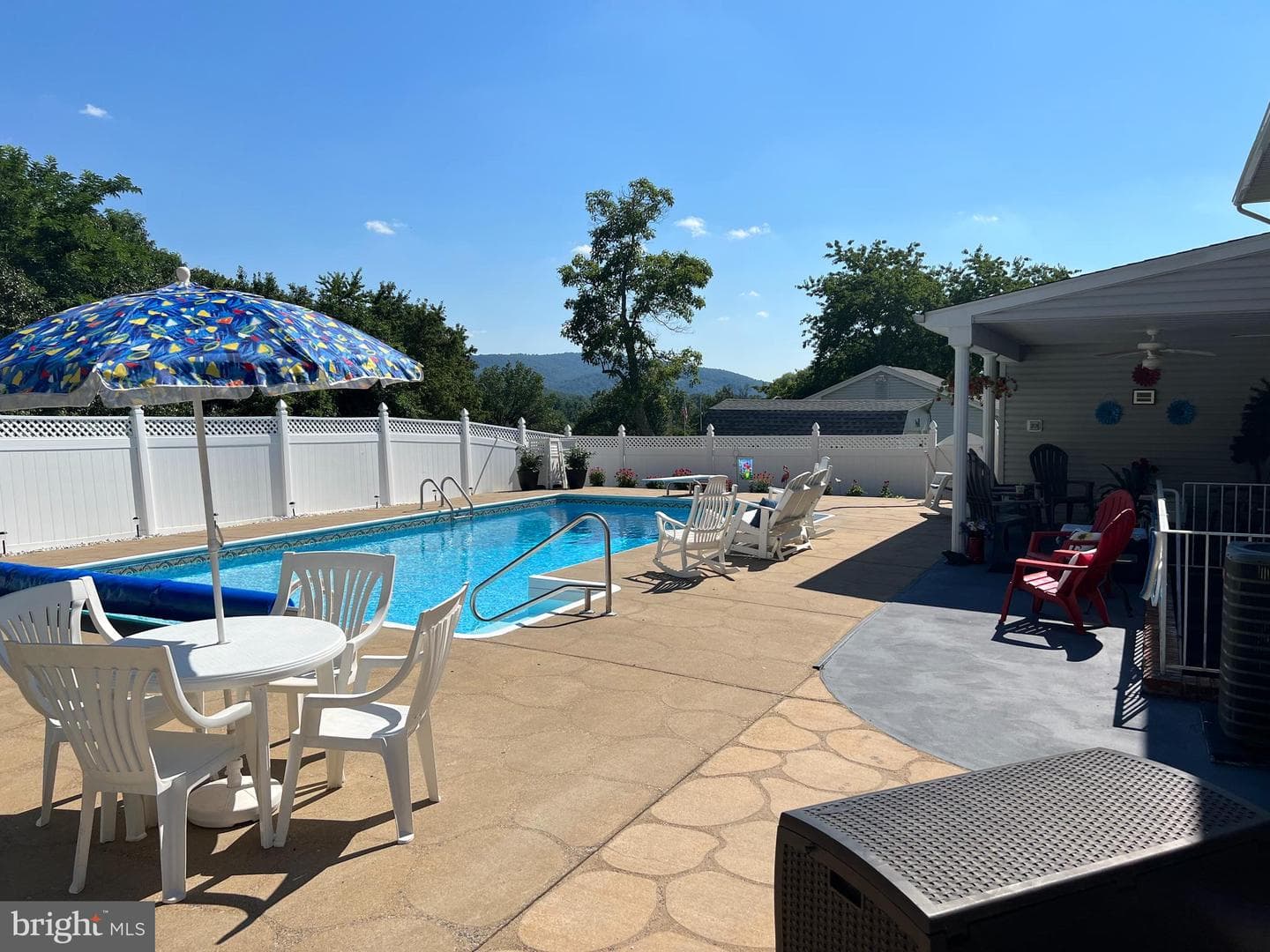 1055 Goodview Drive photo 46