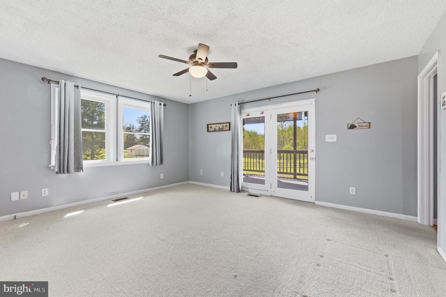 153 Totten Lane photo 14