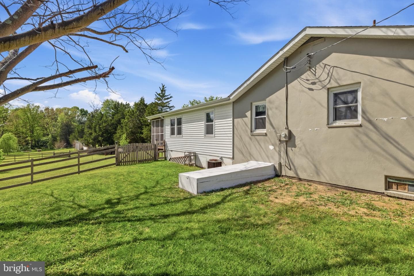 153 Totten Lane photo 29