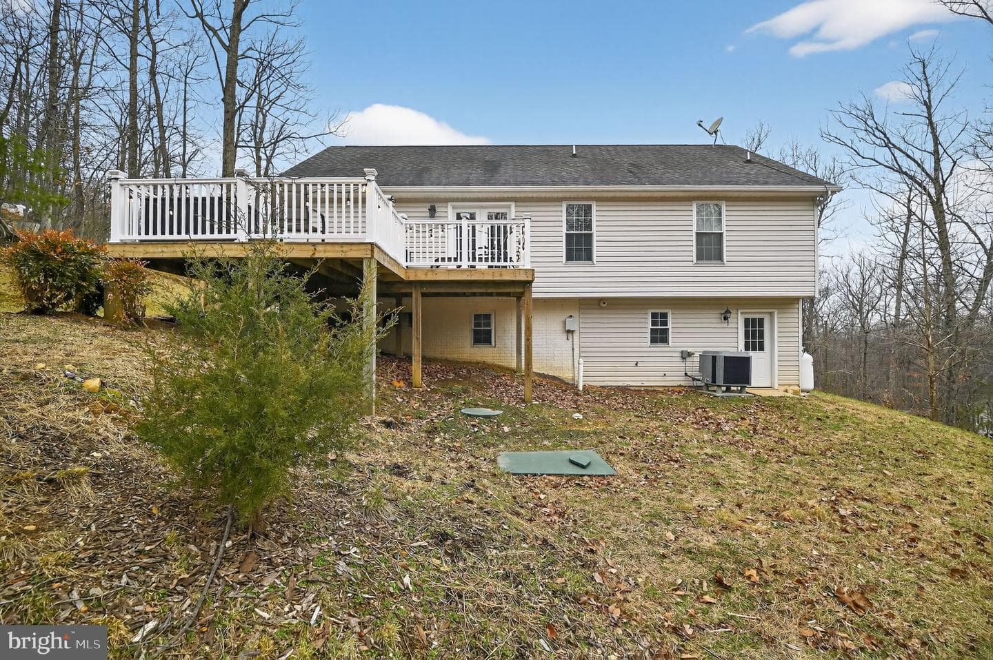 365 Vesey Drive photo 6