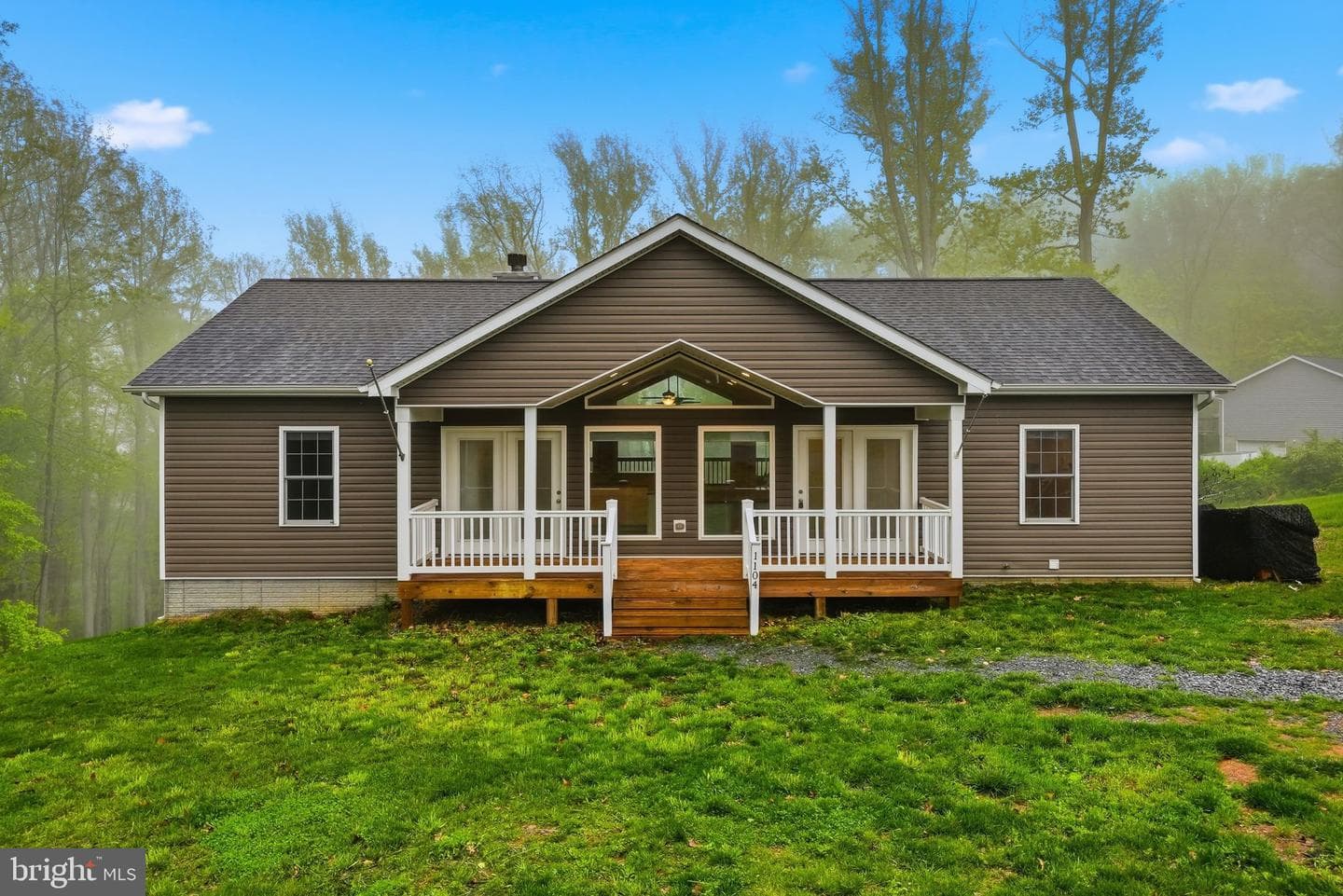1104 High Top Road photo 5