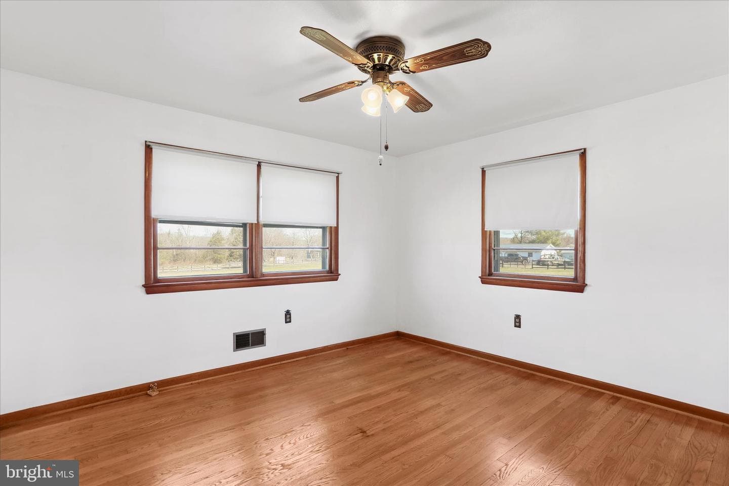 550 Bucks Mill Road photo 24
