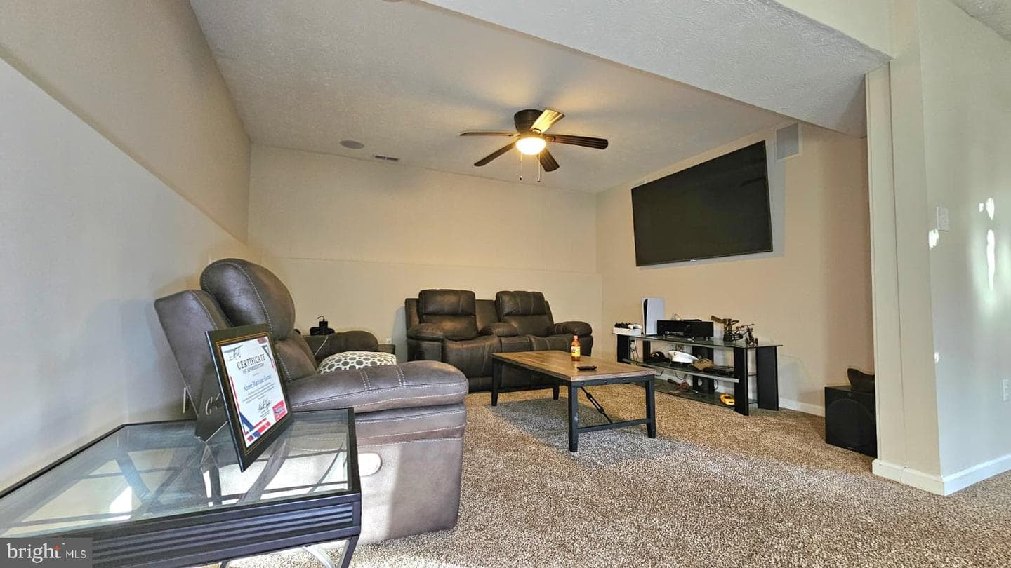 54 Magnolia Drive photo 9