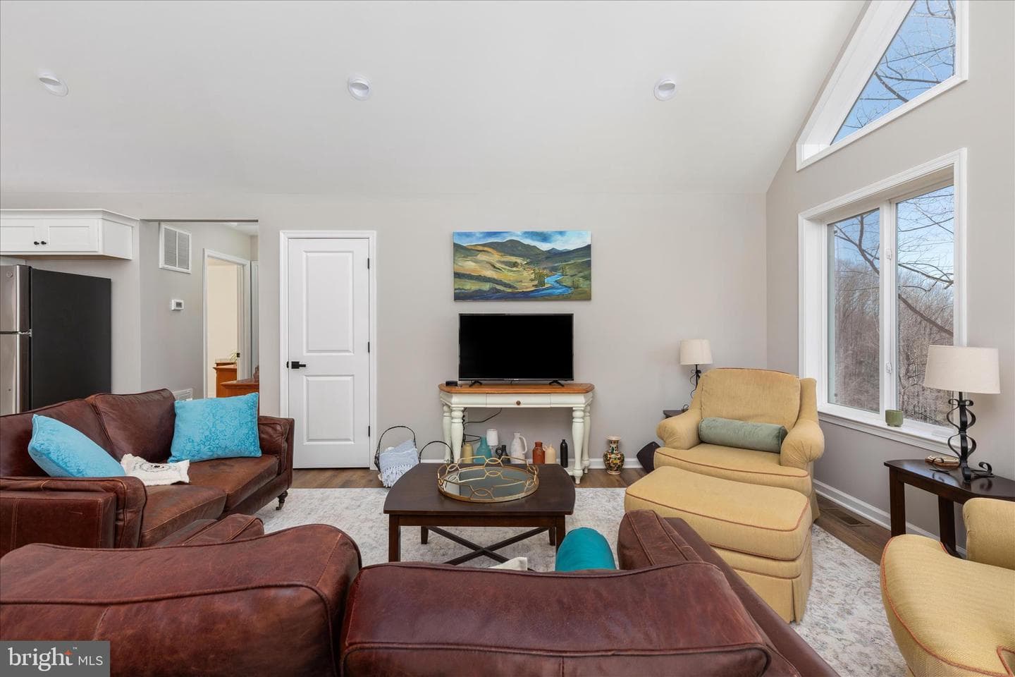 347 Riley Ct photo 9