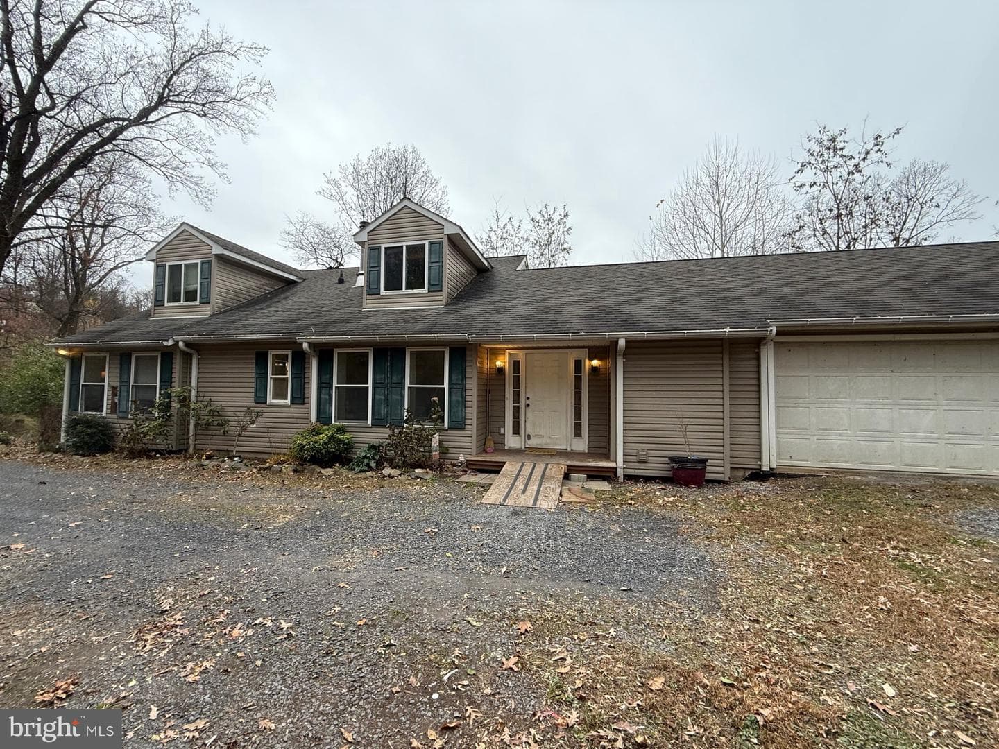 521 Northern Spy Drive photo 3