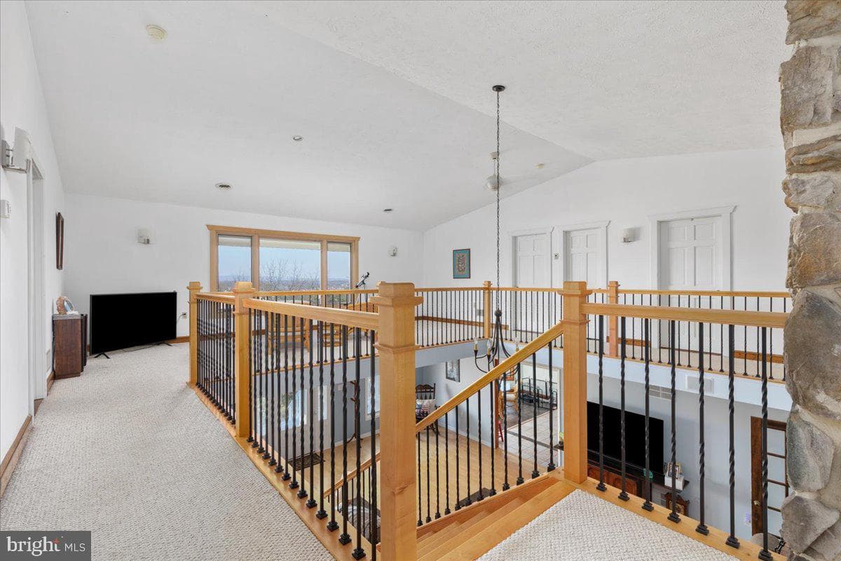 209 Park Ridge Court photo 22