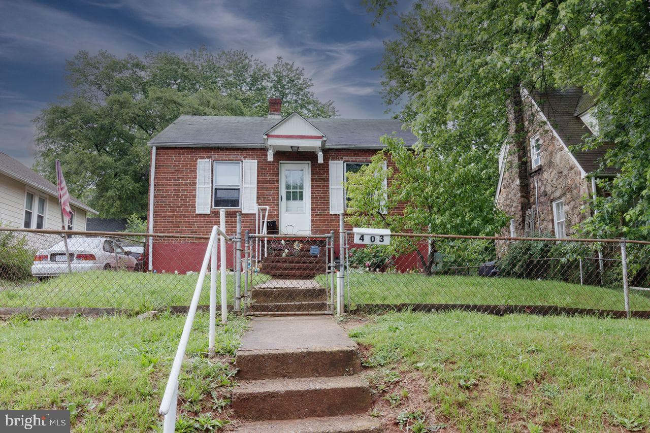 403 Kerfoot Avenue, Front Royal