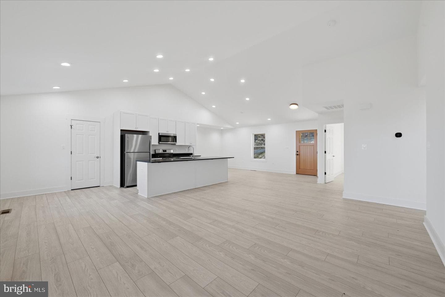 377 Windy Way photo 10